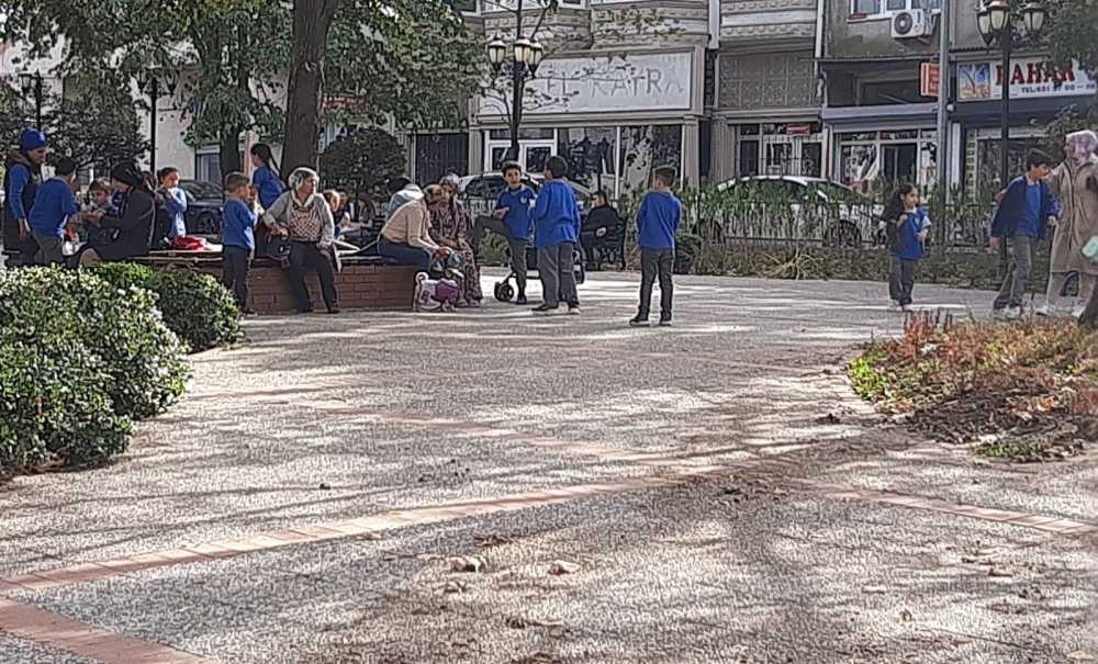 Okullardaki Yemek Sorunu Artarak Devam Ediyor