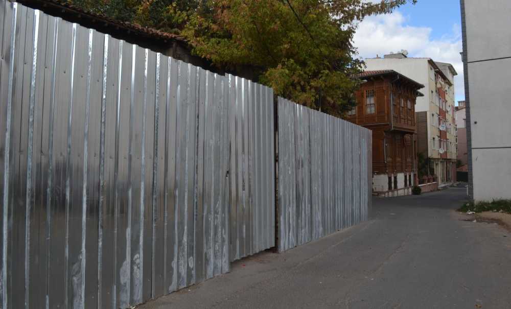 Balkan Kültür Evi İçin Kollar Sıvandı