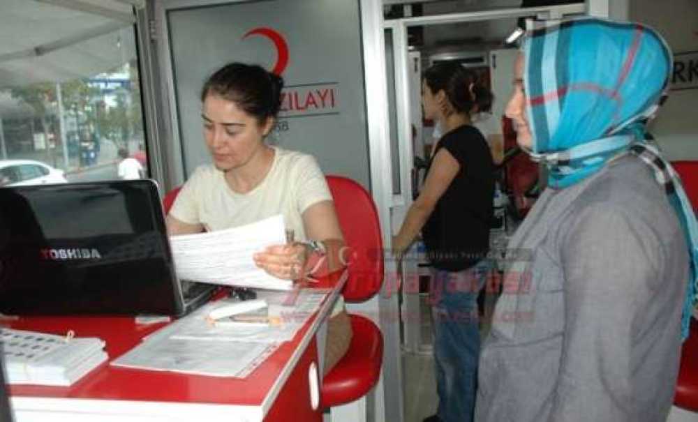 Kızılay Kan Bağış Yetkilisi Dr. Ahsen Aras;