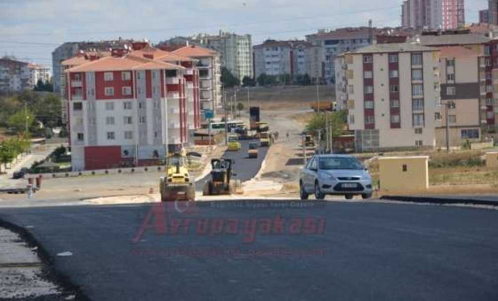 Erdal İnönü Caddesi Duble Yol Oldu