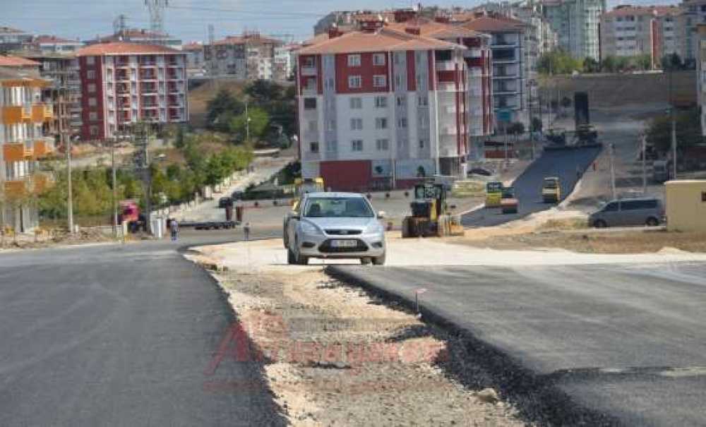 Erdal İnönü Caddesi Duble Yol Oldu