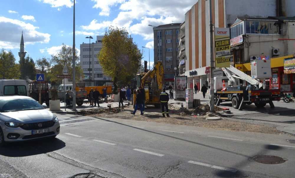 Uzayan Yol Çalışması Tepki Çekiyor