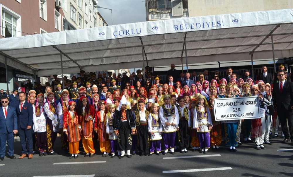 Çorlu'da Cumhuriyet Bayramı Coşkusu Yaşandı