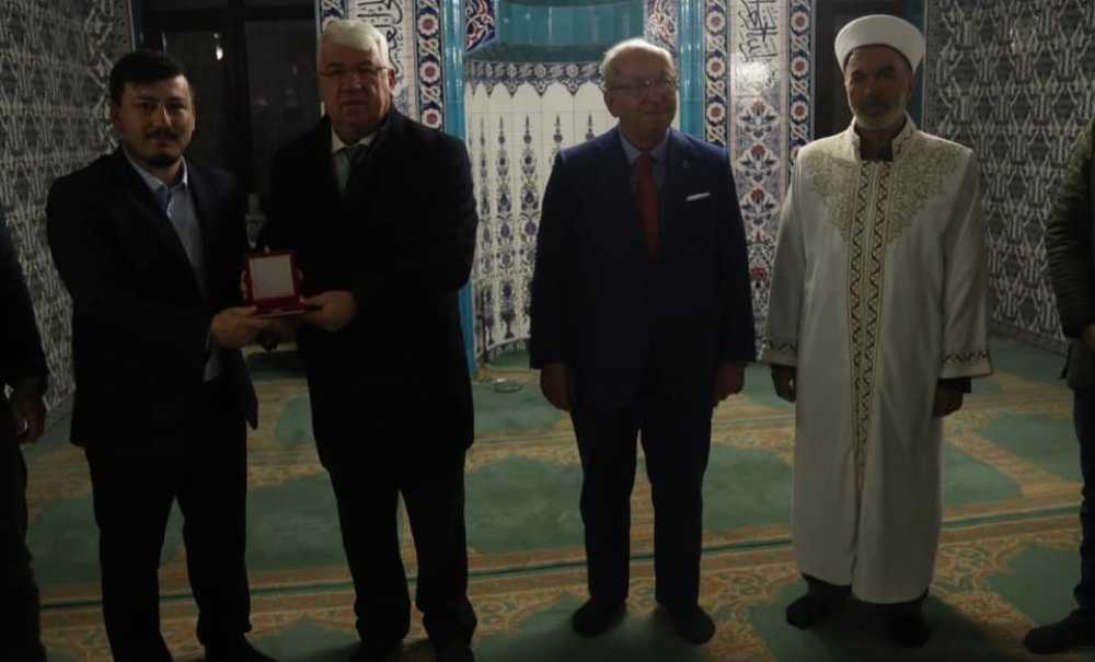 Başkanlardan Türkiye Şampiyonu İmama Ödül