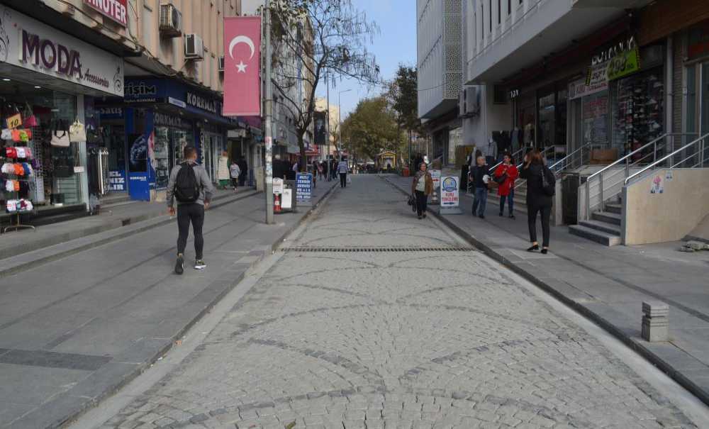Caddenin Çehresi Değişti