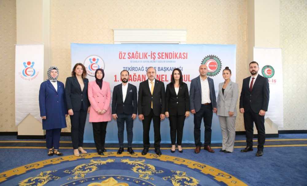 Öz Sağlık İş Sendikası Elif Sağlam'a Emanet