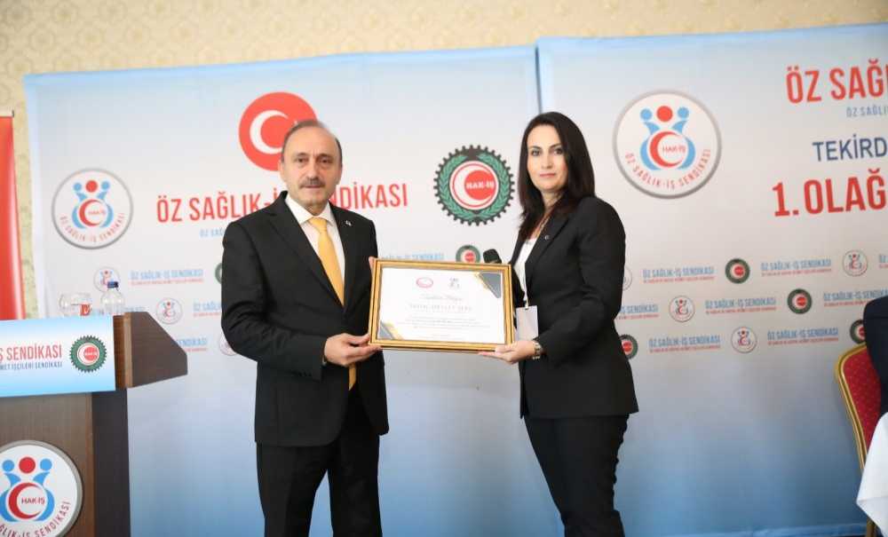 Öz Sağlık İş Sendikası Elif Sağlam'a Emanet
