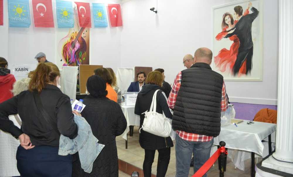 400 Delege İçin 434 Üye Oy Kullandı