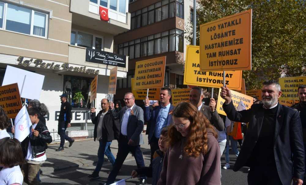 Lösev Haftası'nda Farkındalık Yaratıldı