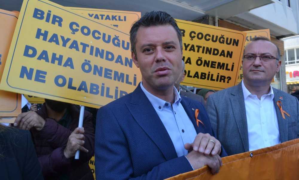 Lösev Haftası'nda Farkındalık Yaratıldı