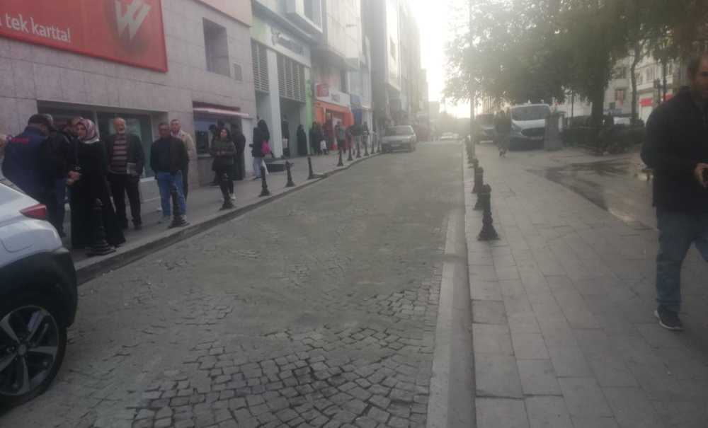 Çorlu Belediyesi Saray Caddesi'nde Çalışma Yaptı