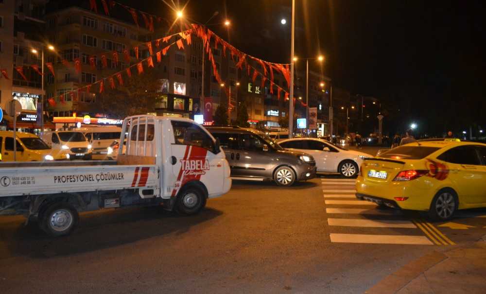 Çorlu'da Akşam Trafiği Adım Adım İlerliyor