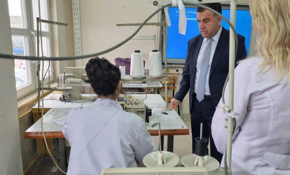 Kaymakam Eldivan, Okulda İncelemelerde Bulundu