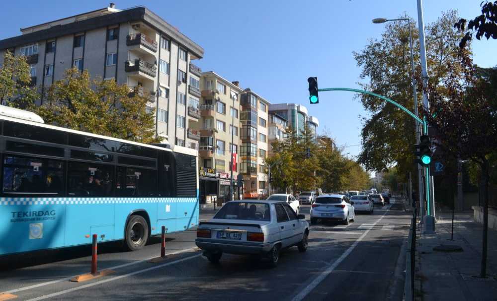 Gece Açık Kalan Sesli Uyarı Sistemi Vatandaşı Rahatsız Ediyor