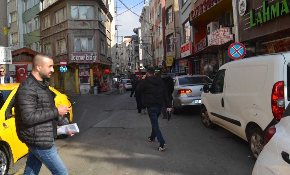 Akıncılar Caddesi Allah'a Emanet