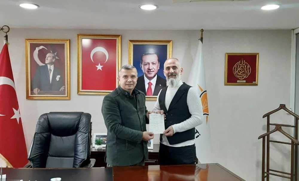 Ak Partiye Üyelikler Devam Ediyor