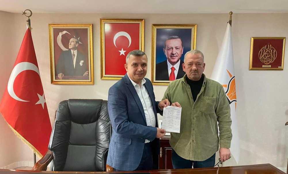 Ak Partiye Üyelikler Devam Ediyor