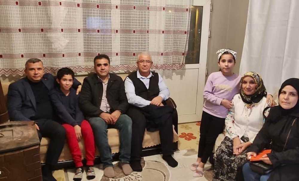 Ak Parti Ev Ziyaretlerini Sürdürüyor