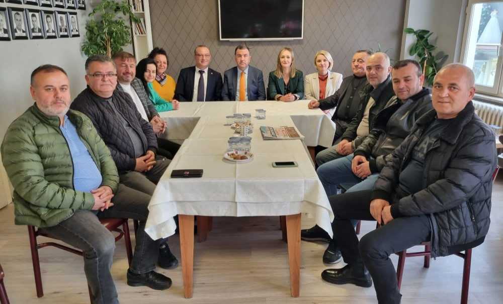 Kaymakam Eldivan Partilere İade-I Ziyarette Bulundu