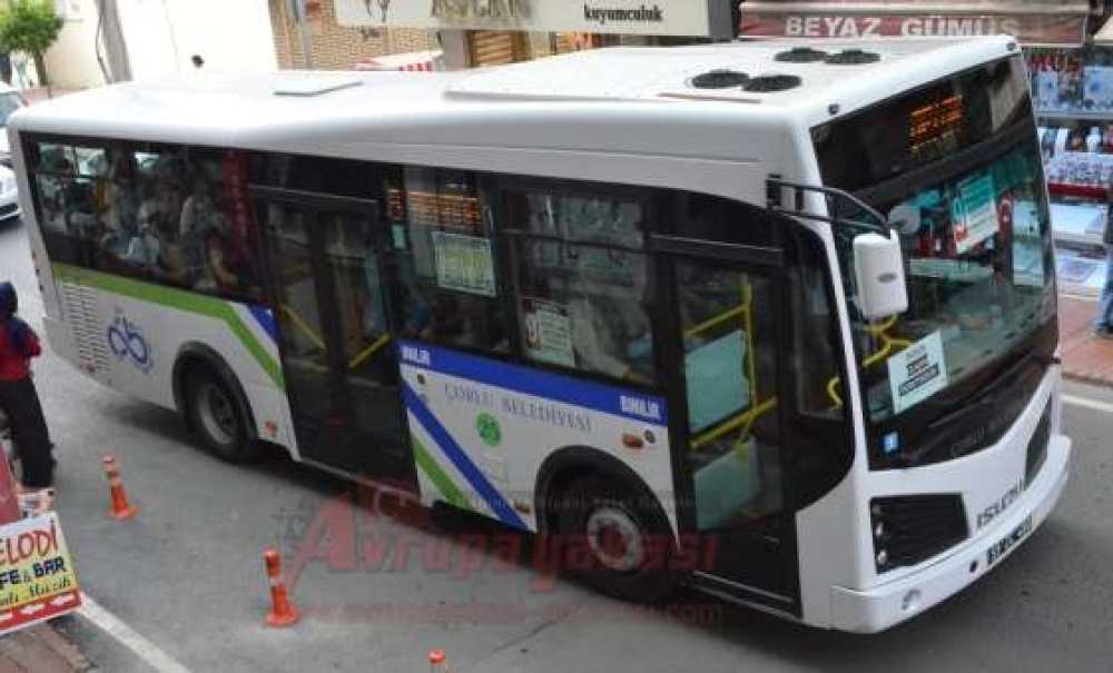 Halk Otobüsleri 30 Ağustos Zafer Bayramı'nda Ücretsiz Taşıdı