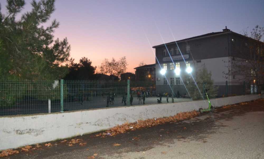 Öğrenciler Karanlığa Teslim!