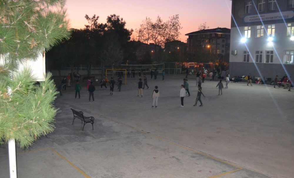 Öğrenciler Karanlığa Teslim!