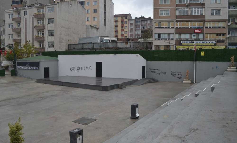 Daha Yeni Yapıldı, Yazık!