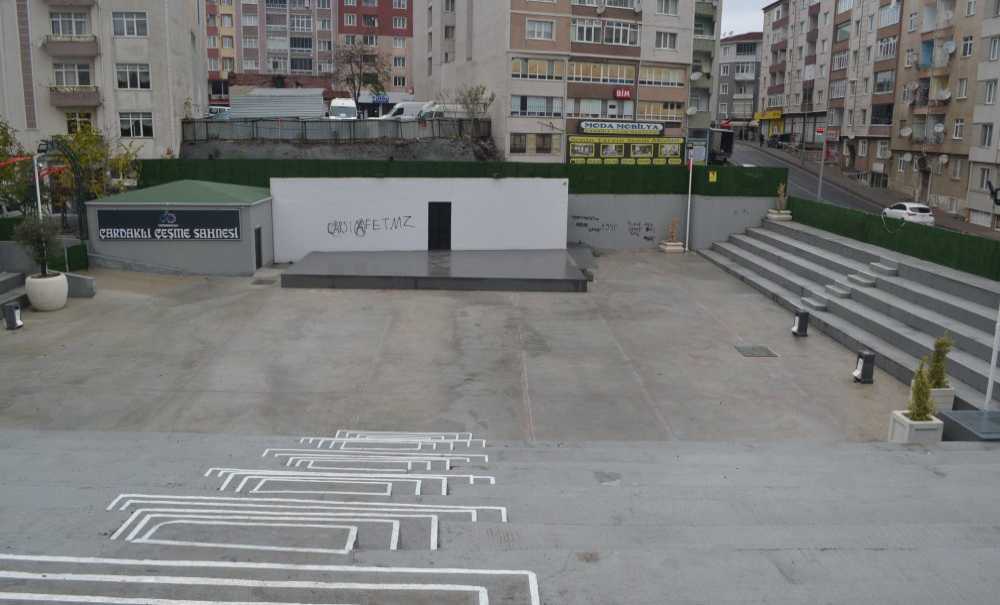 Daha Yeni Yapıldı, Yazık!