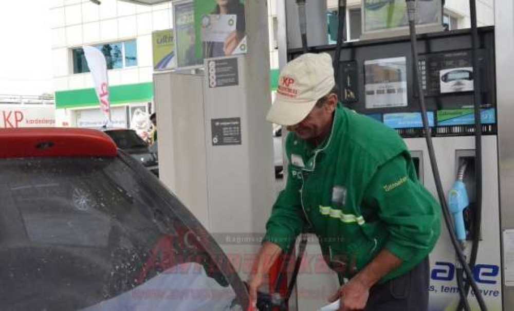Çorlu'da Benzin 5 Tl'yi Geçti