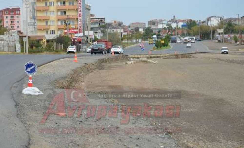 Çorlu'nun Tekirdağ Girişinde Çalışmalar Sürüyor