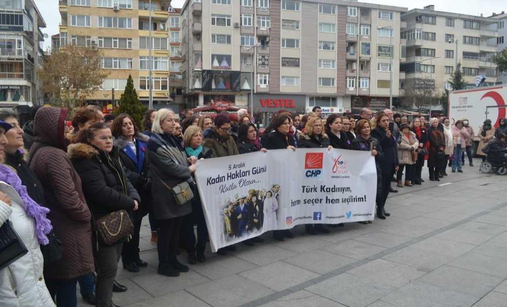 5 Aralık Dünya Kadın Hakları Günü Kutlandı