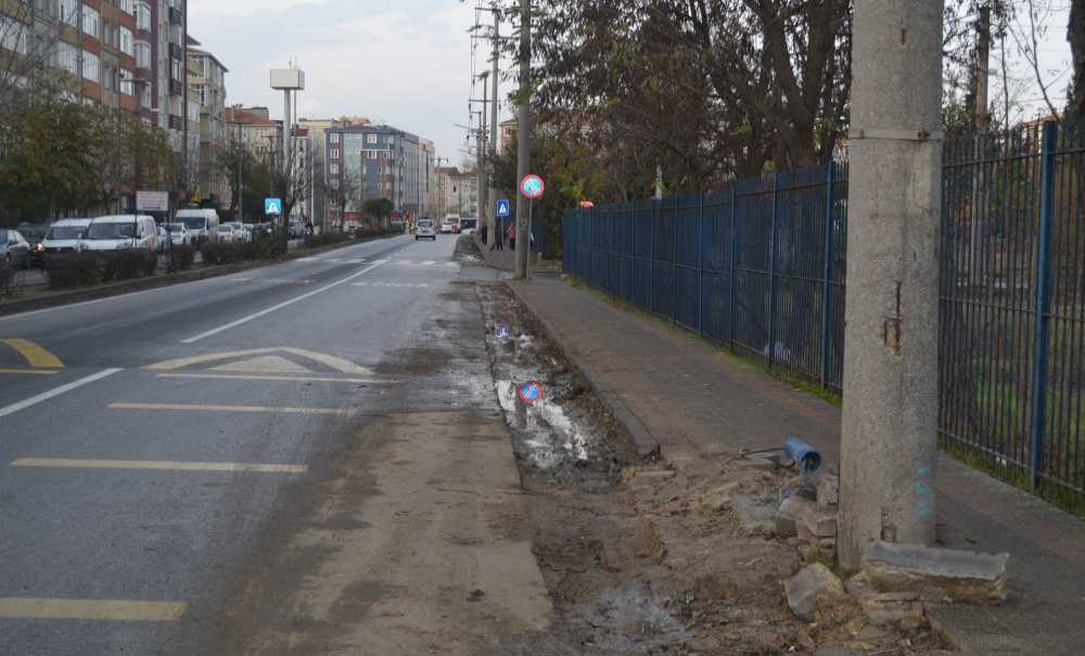 Vakit Kaybetmeden Asfaltı Atılıyor