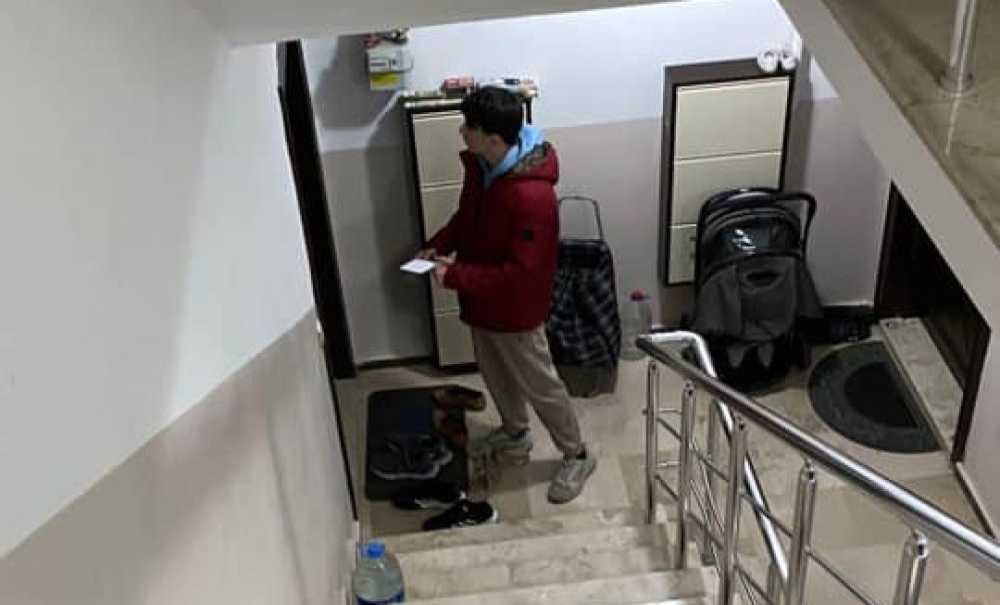 Chp'li Gençler Kapı Kapı Dolaşıyor