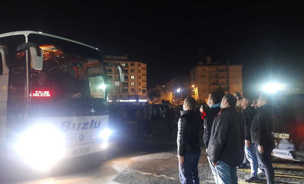 Çorlu Otogarı'nda Asker Uğurlama Yoğunluğu