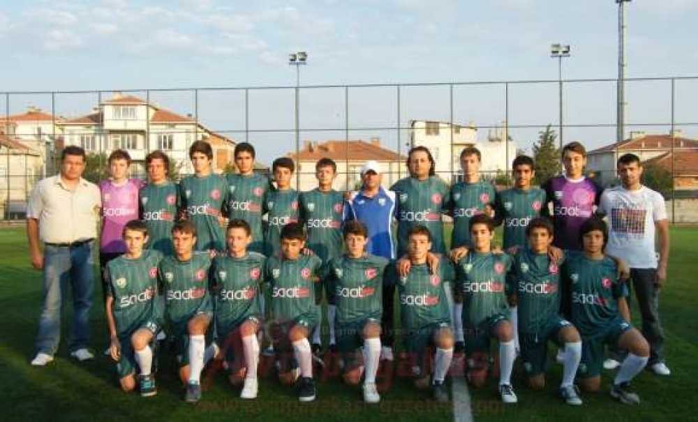 Yeşiltepe Spor Kulübü'nün Sponsoru Çorlu Saat Oldu