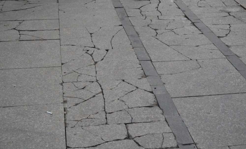 Çorlu'ya Kaldırım Taşı Dayanmıyor