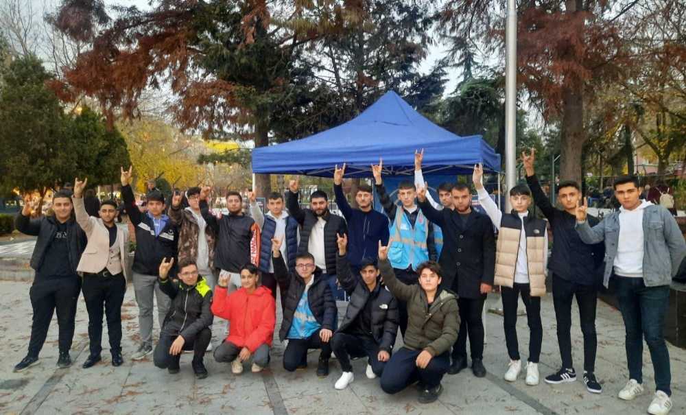 Ülkü Ocakları Tekirdağ'da Yıldız Gibi Parlıyor