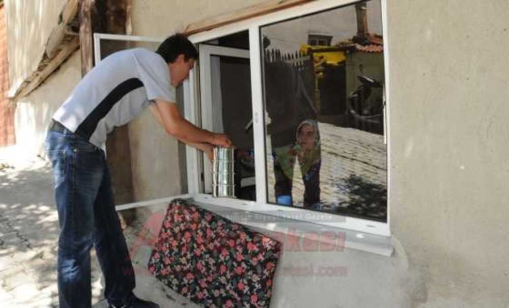 Çorlu Belediyesi Aşevi`nden İhtiyaç Sahiplerine Her Gün Yemek