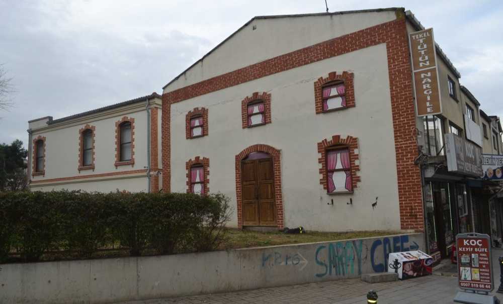 Saray Caddesi Projesi Unutuldu!