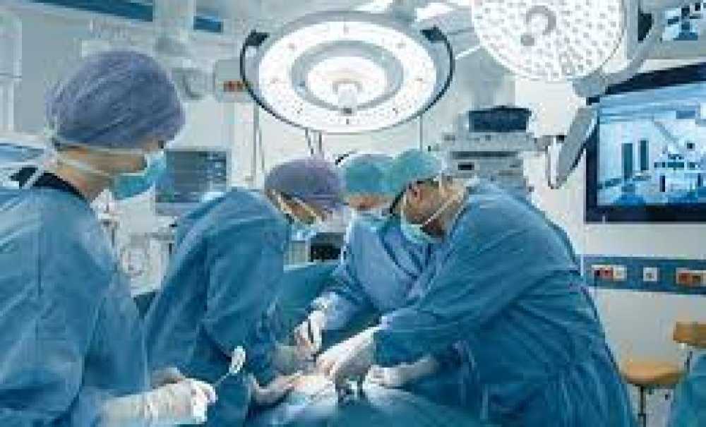 1 Milyon 900 Bin Hasta Muayene Edildi