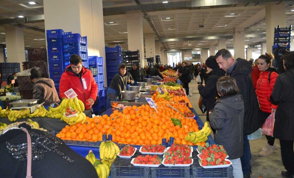 Atakent Pazar Yeri'nde Yoğunluk!