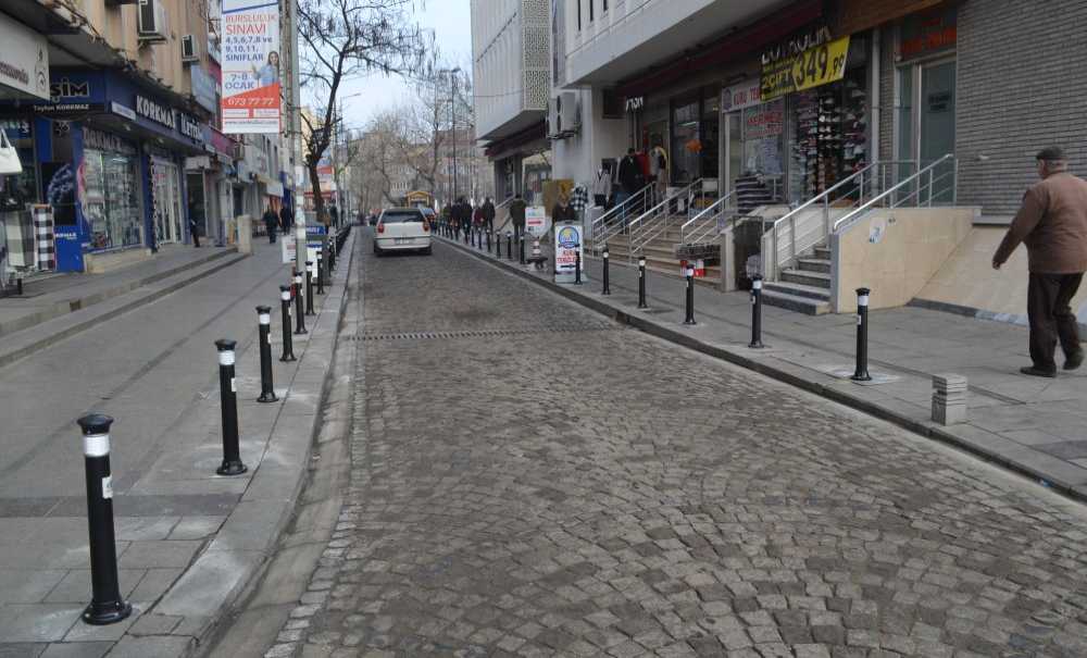 Cadde Adım Adım Güzelleşiyor