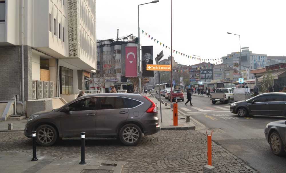 Cadde Adım Adım Güzelleşiyor