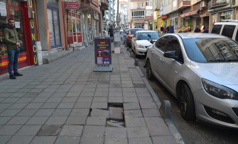 Çorlu'ya Kaldırım Dayanmıyor