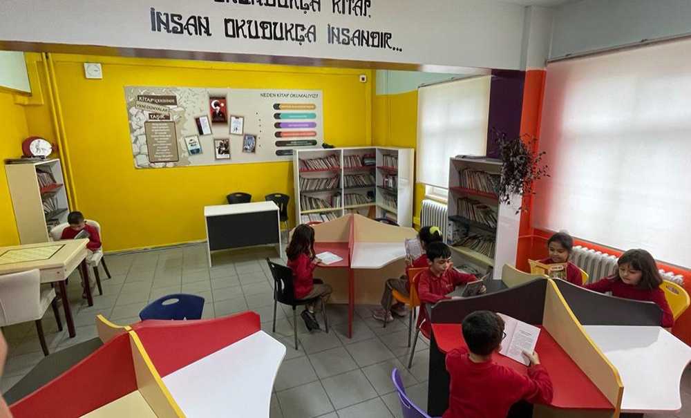 Çorlu'da Kütüphanesiz Okul Kalmadı