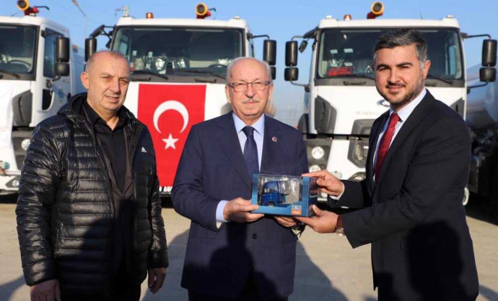 Büyükşehir Belediyesi Araç Filosuna 73 Adet Araç Kazandırdı