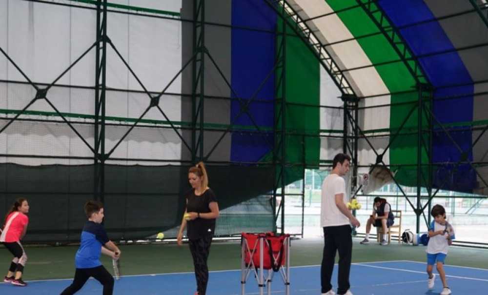 Yüzde 100 Zam Yapan Çorlu Belediyesi Tenisçileri Kızdırdı