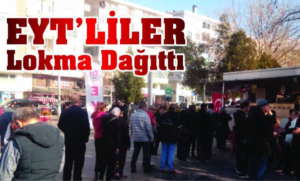 Eyt'liler Lokma Dağıttı