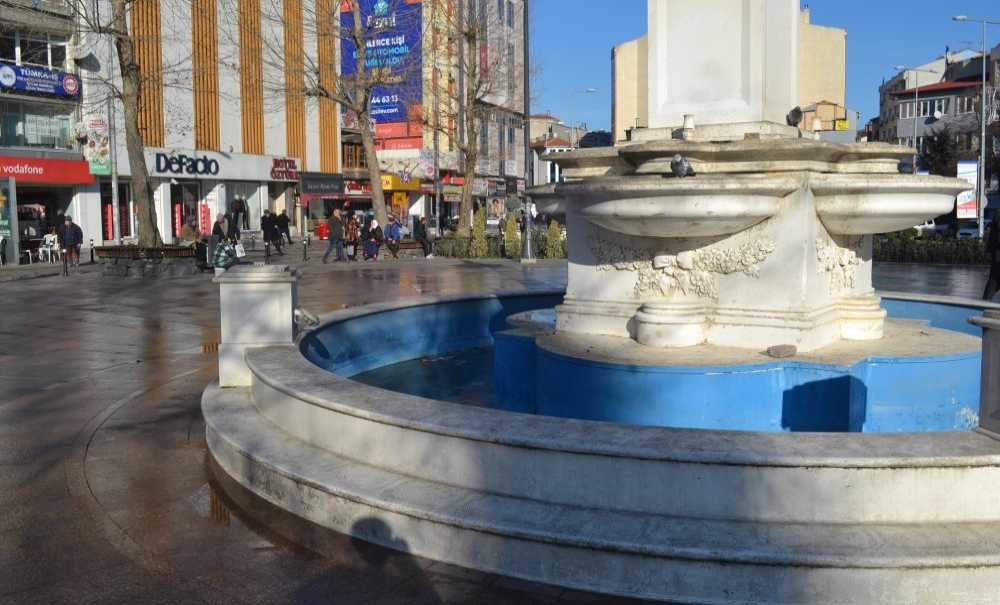 Saatli Havuz Bakıma Alındı