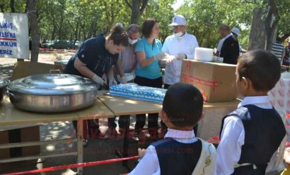 Öz İplik İş Sendikası Ve Cross Jeans'den 11. Sünnet Ve Piknik Şenliği